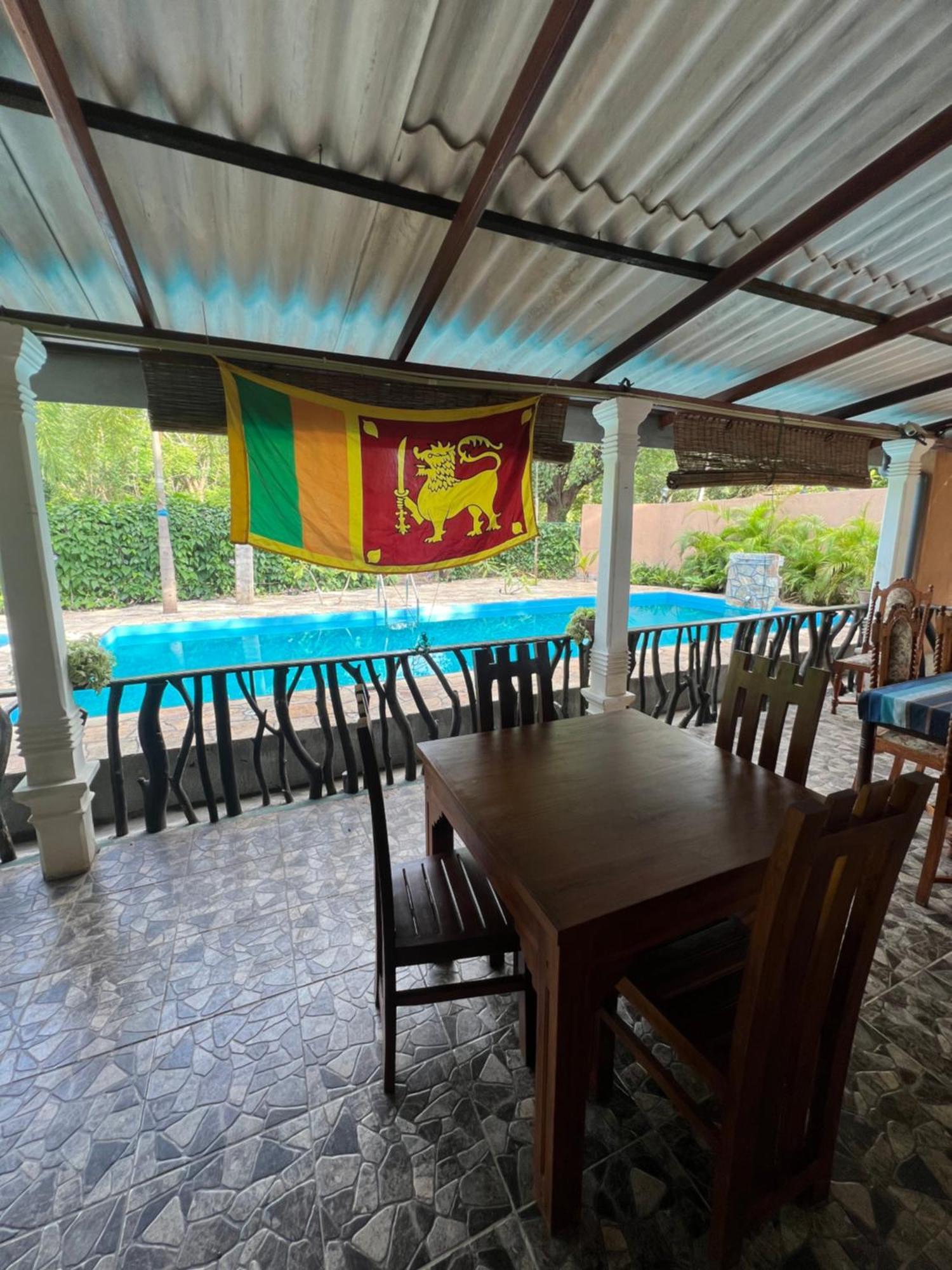 Tembo Cottage Wilpattu Exterior photo