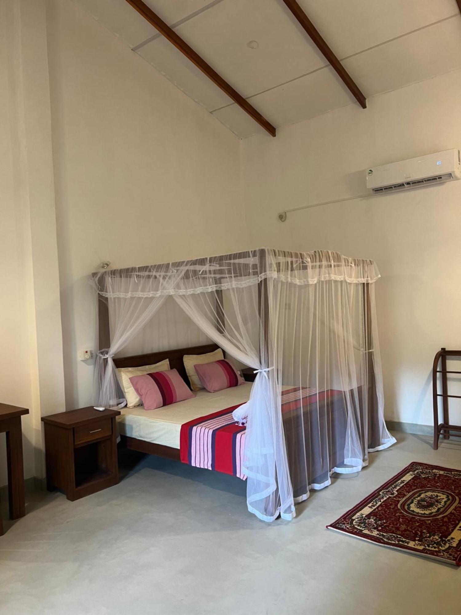 Tembo Cottage Wilpattu Exterior photo